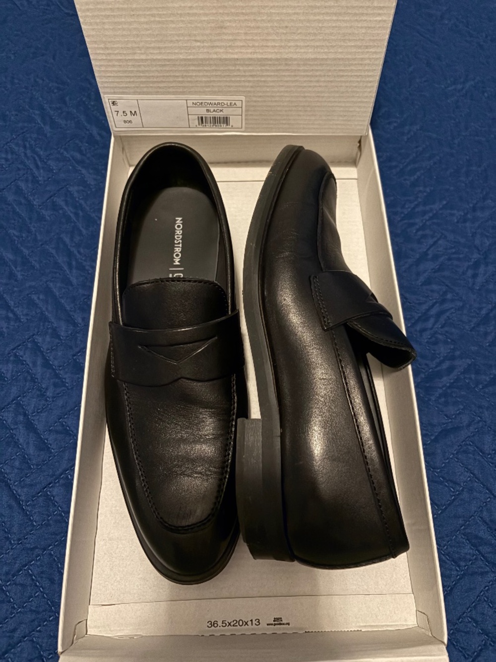 Nordstrom 7.5 black dress shoes Excellent condition